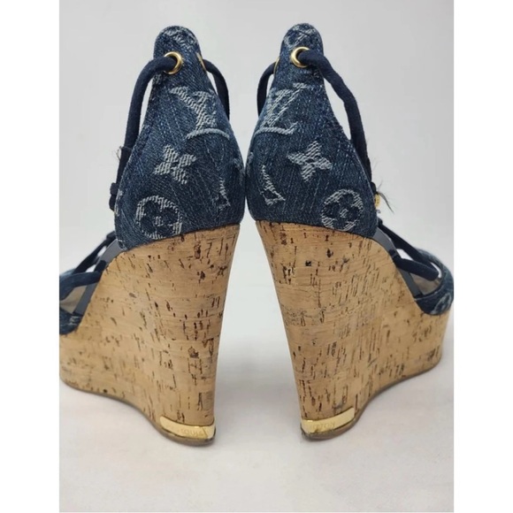 Louis Vuitton wedges sandles - Picture 10 of 11